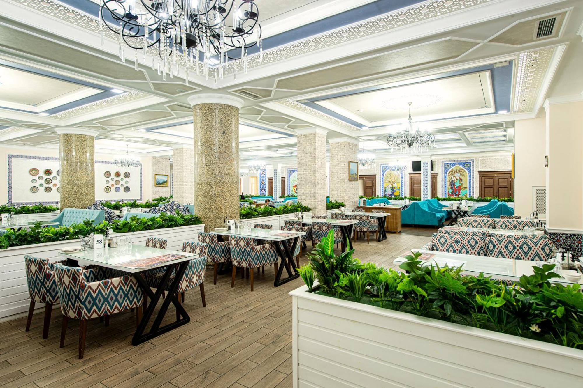 Shymkent Grand Hotel Εξωτερικό φωτογραφία