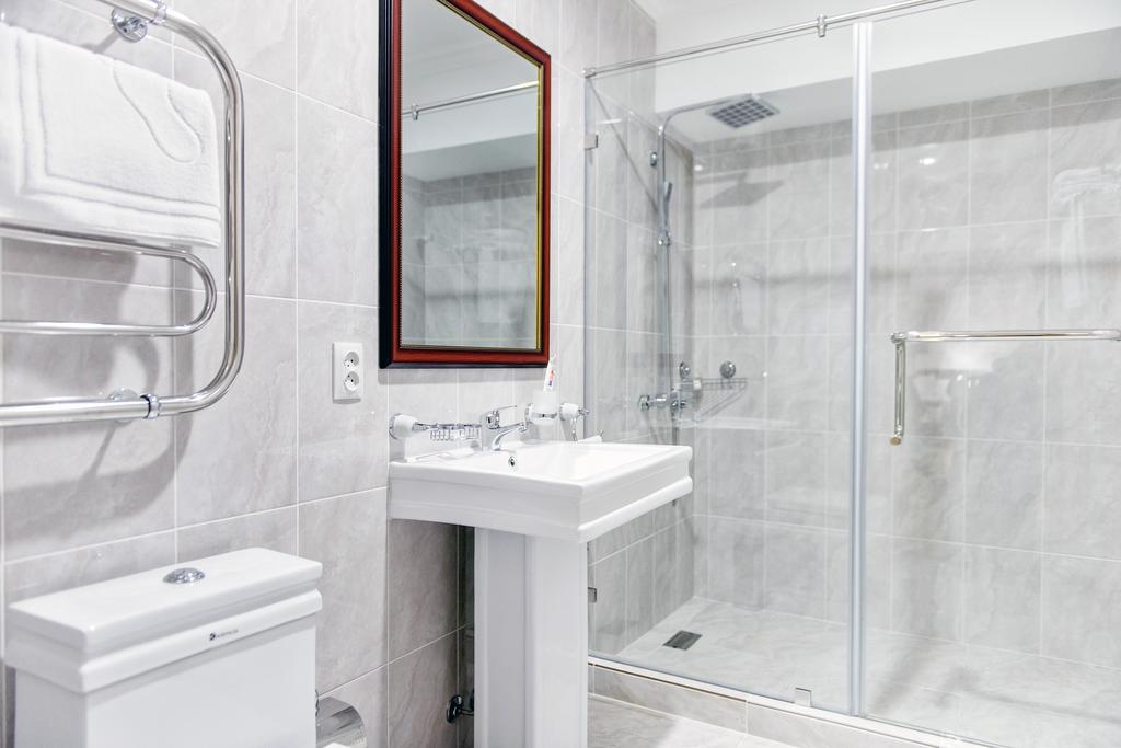 Shymkent Grand Hotel Εξωτερικό φωτογραφία