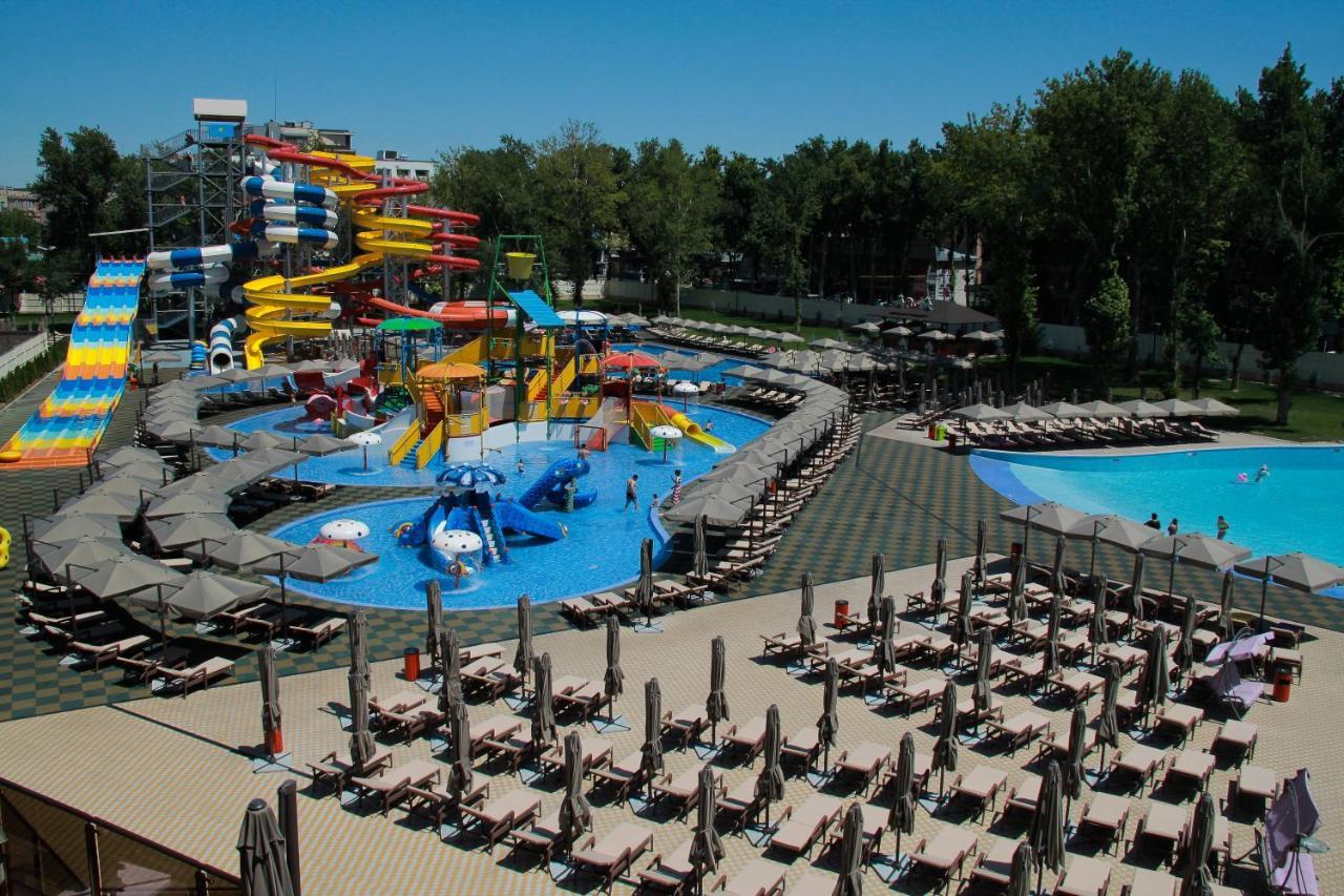 Shymkent Grand Hotel Εξωτερικό φωτογραφία
